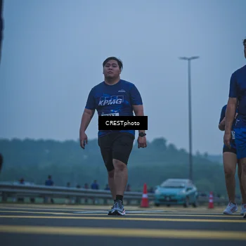 Runner Photo 7501120