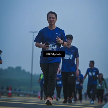 Runner Photo 7501166