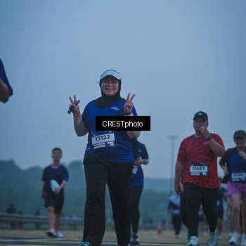 Runner Photo 7501191