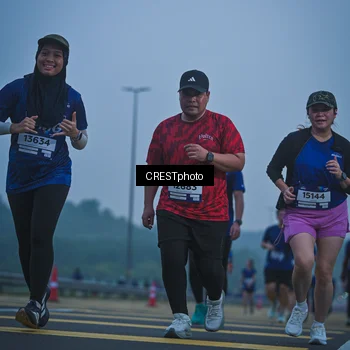Runner Photo 7501201