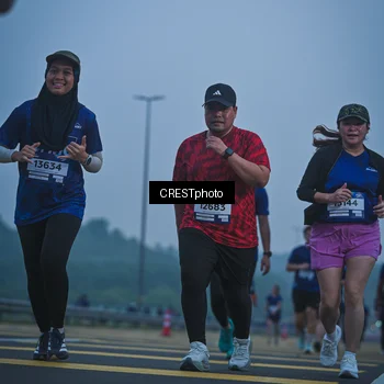 Runner Photo 7501202
