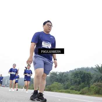 Runner Photo 7501211