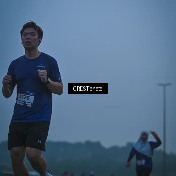 Runner Photo 7501215