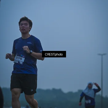 Runner Photo 7501219
