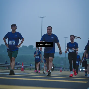 Runner Photo 7501252