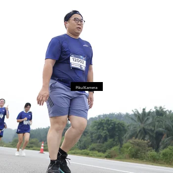 Runner Photo 7501259