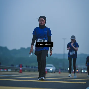 Runner Photo 7501279