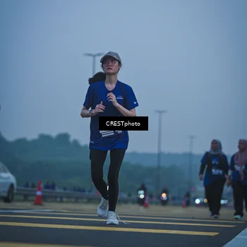 Runner Photo 7501280