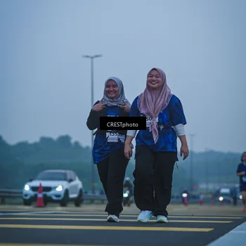 Runner Photo 7501298