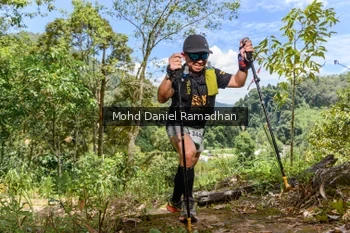 Runner Photo 75013