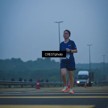 Runner Photo 7501313