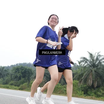 Runner Photo 7501365