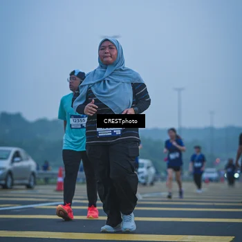 Runner Photo 7501405