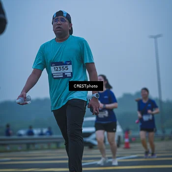 Runner Photo 7501410