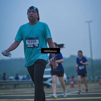 Runner Photo 7501411