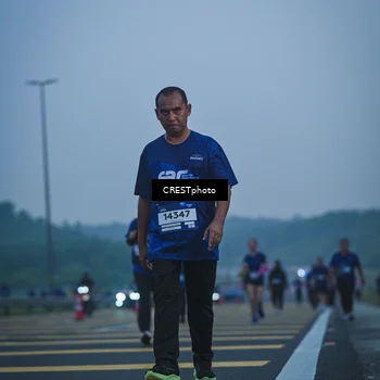 Runner Photo 7501453