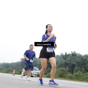 Runner Photo 7501503