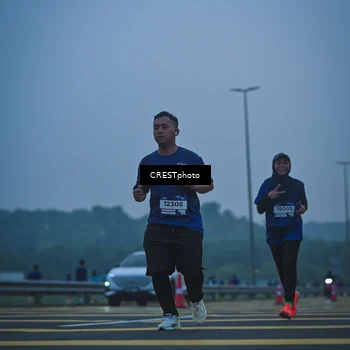 Runner Photo 7501531