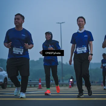 Runner Photo 7501536