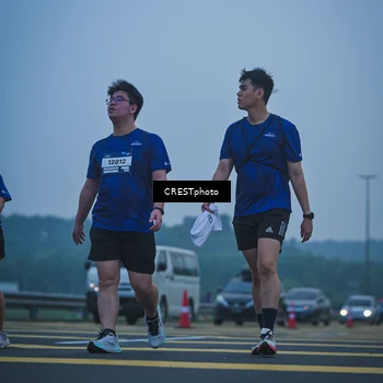 Runner Photo 7501616