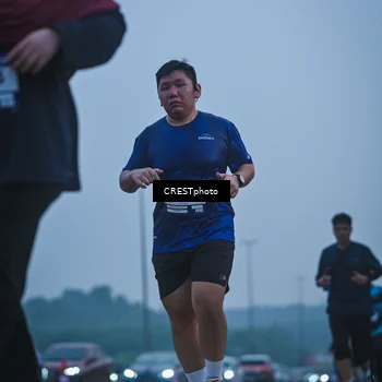 Runner Photo 7501710