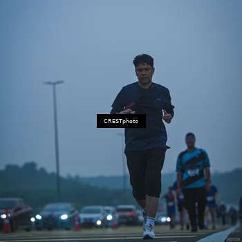 Runner Photo 7501718
