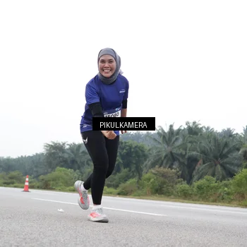 Runner Photo 7501795