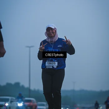 Runner Photo 7501810