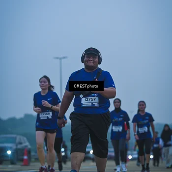Runner Photo 7501884