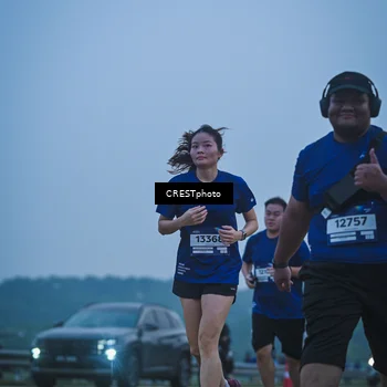 Runner Photo 7501888