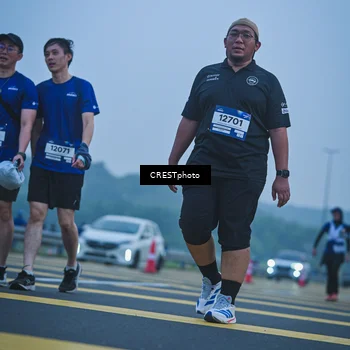 Runner Photo 7501991