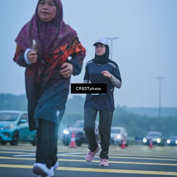 Runner Photo 7502029