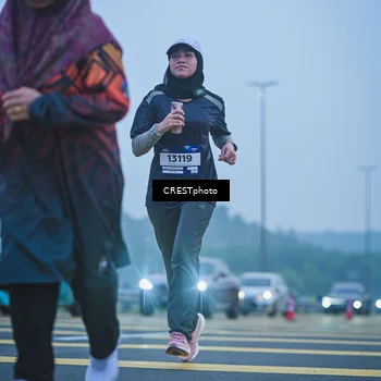 Runner Photo 7502032