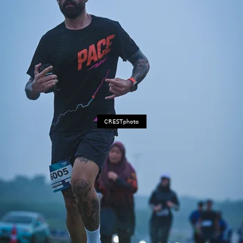 Runner Photo 7502035