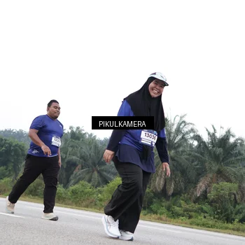 Runner Photo 7502065