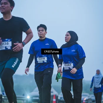 Runner Photo 7502066