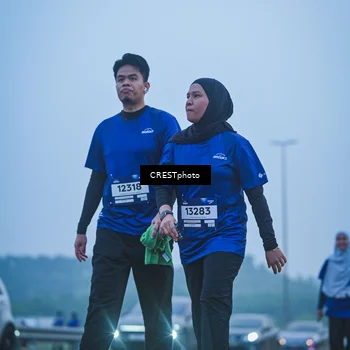 Runner Photo 7502067