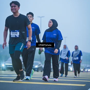 Runner Photo 7502072