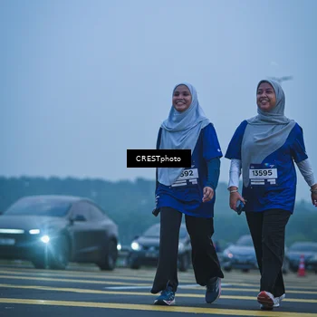 Runner Photo 7502073