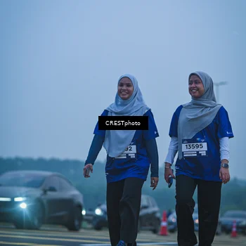 Runner Photo 7502074