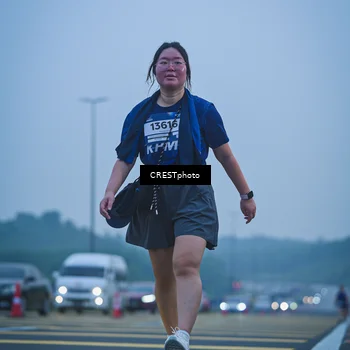Runner Photo 7502087