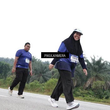Runner Photo 7502096