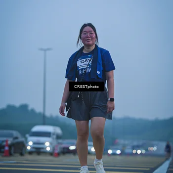 Runner Photo 7502102