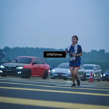 Runner Photo 7502107