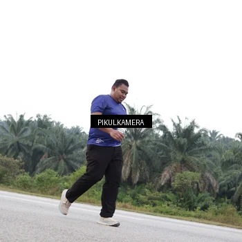 Runner Photo 7502119