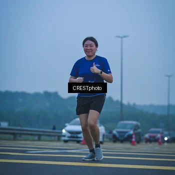 Runner Photo 7502124