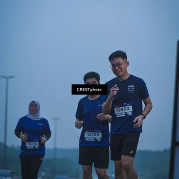 Runner Photo 7502149