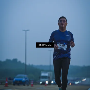 Runner Photo 7502172