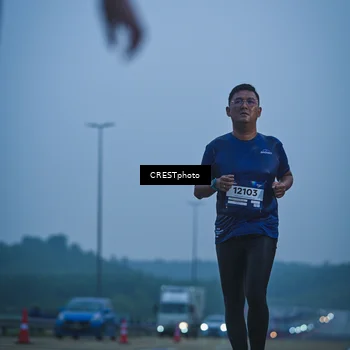 Runner Photo 7502173