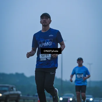 Runner Photo 7502189